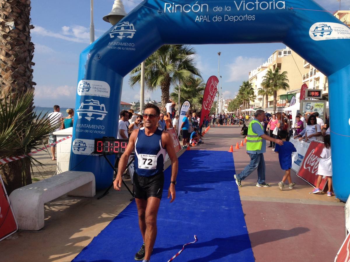 Participantes en la Media Maratón de Rincón de la Victoria