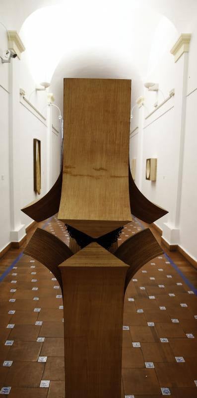 El Ateneo expone una veintena de piezas del escultor Suso de Marcos