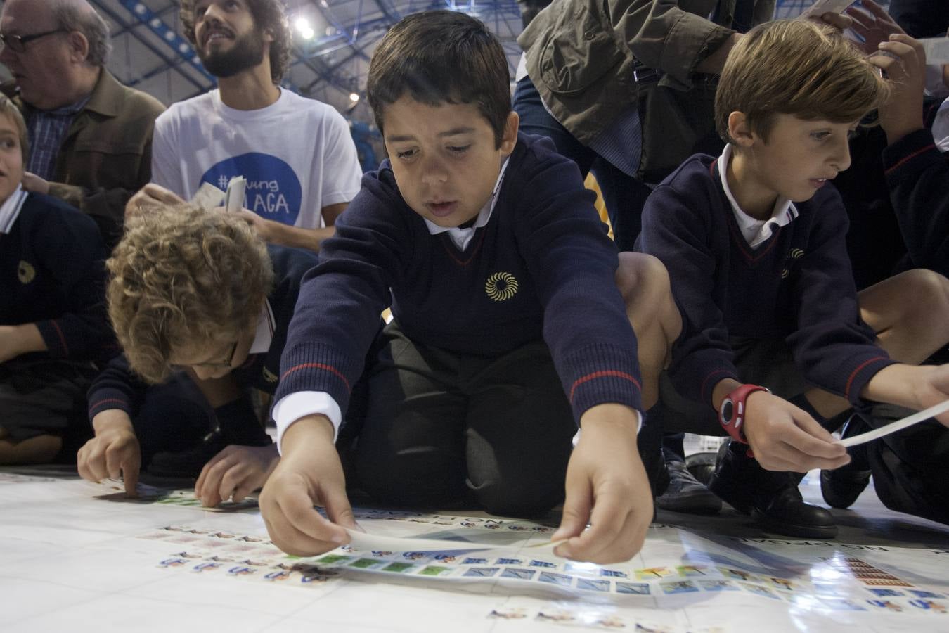 Málaga intenta batir un récord mundial de sellos