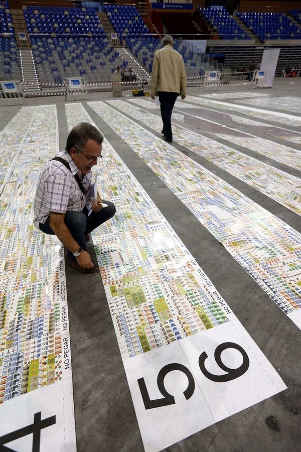 Málaga intenta batir un récord mundial de sellos