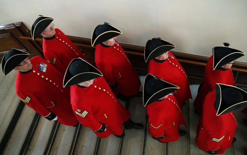 Desfile de los Chelsea Pensioners en Londres
