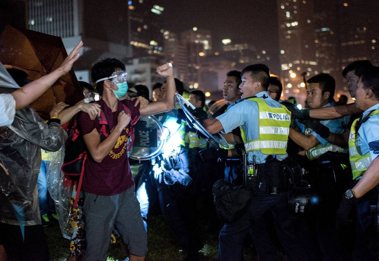 Las protestas estudiantiles colapsan Hong Kong