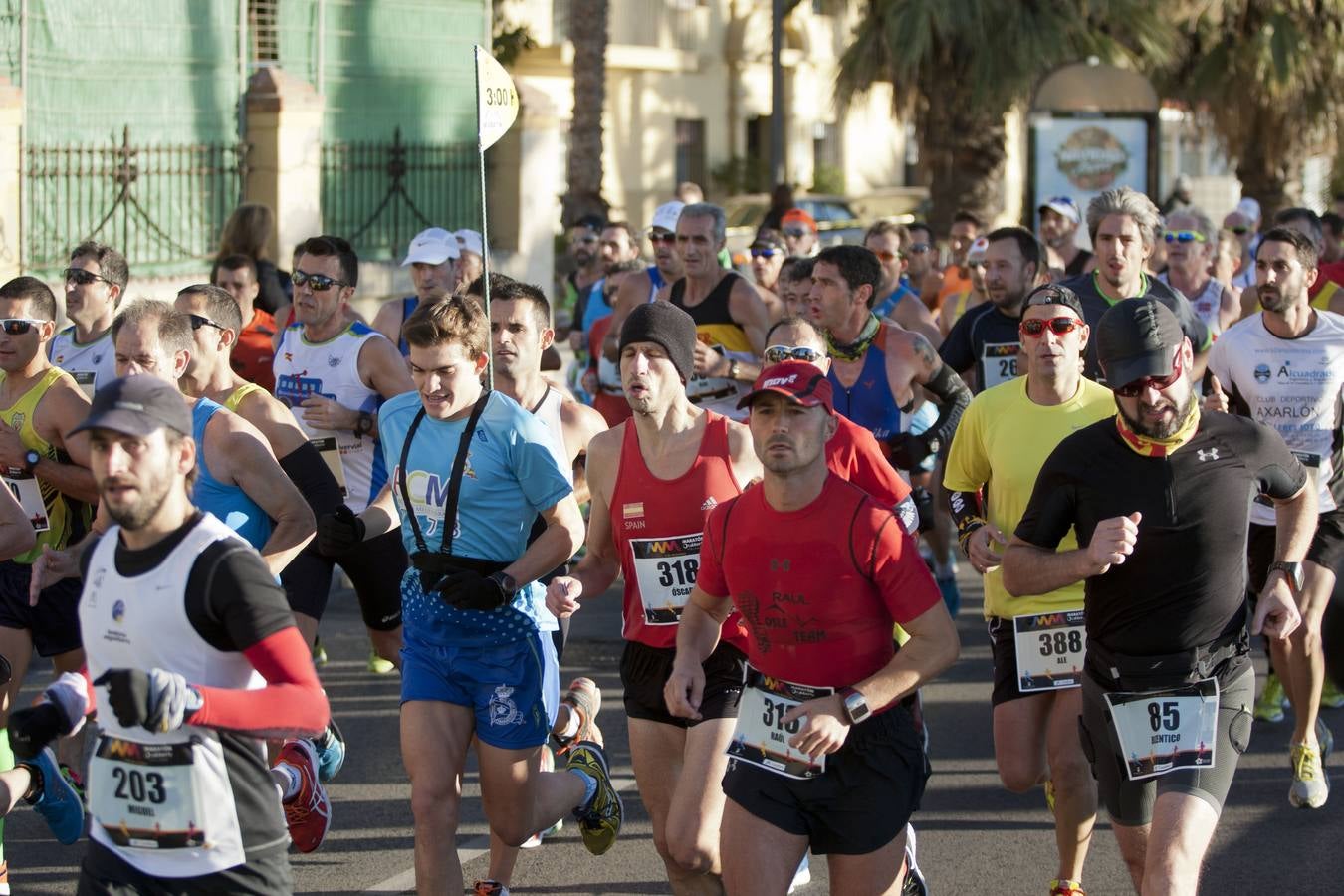 La carrera sale del Parque