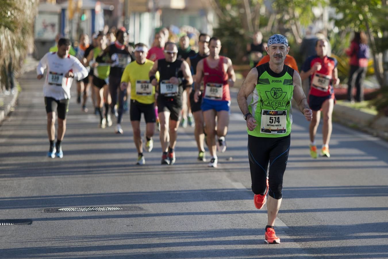 La carrera sale del Parque