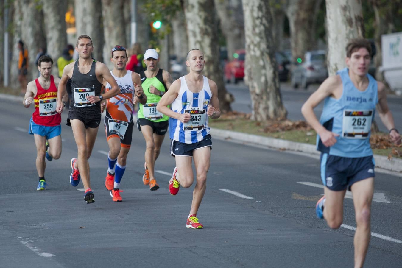 La carrera sale del Parque