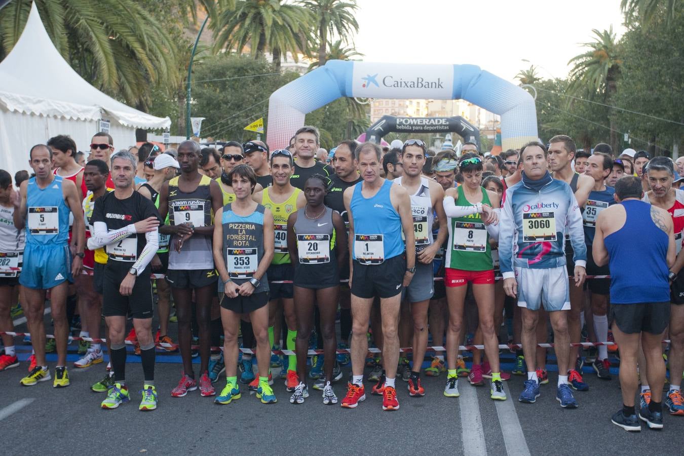 La carrera sale del Parque