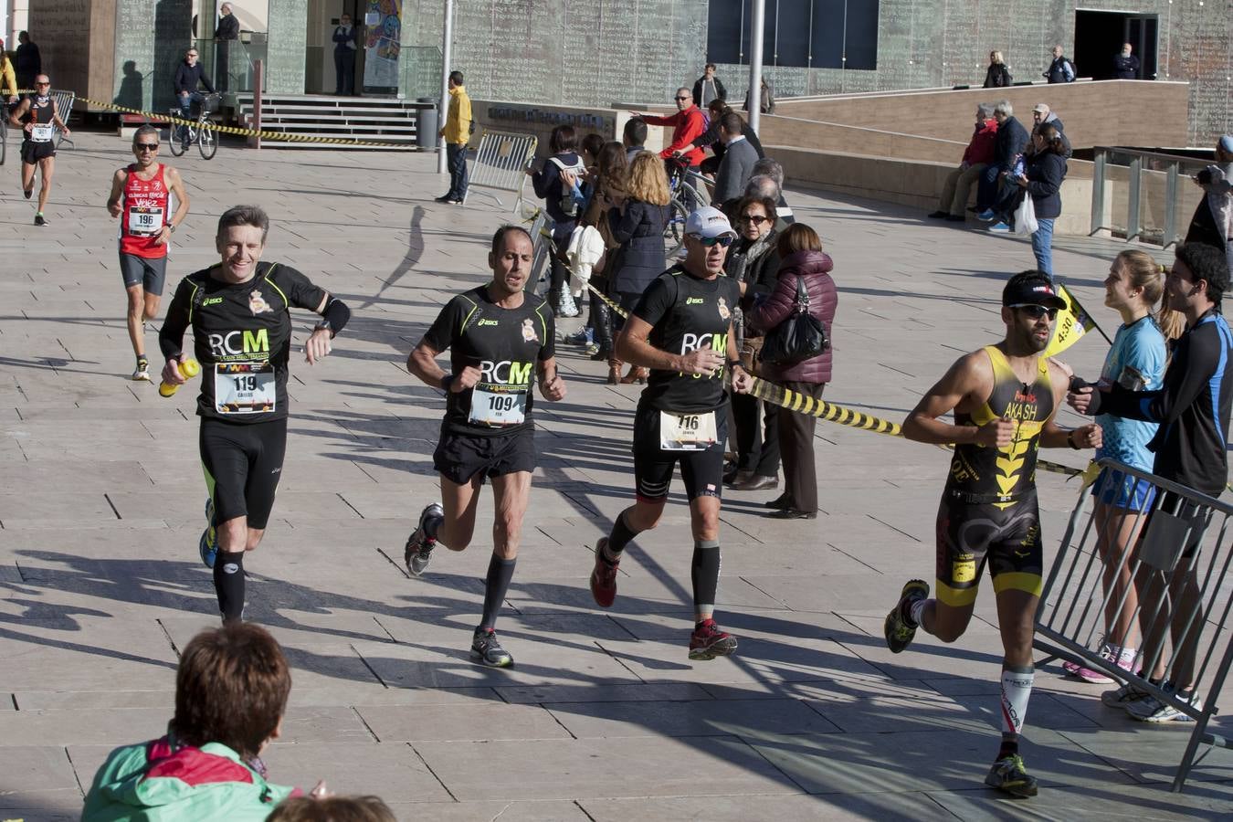 Los corredores, por las calles del Centro