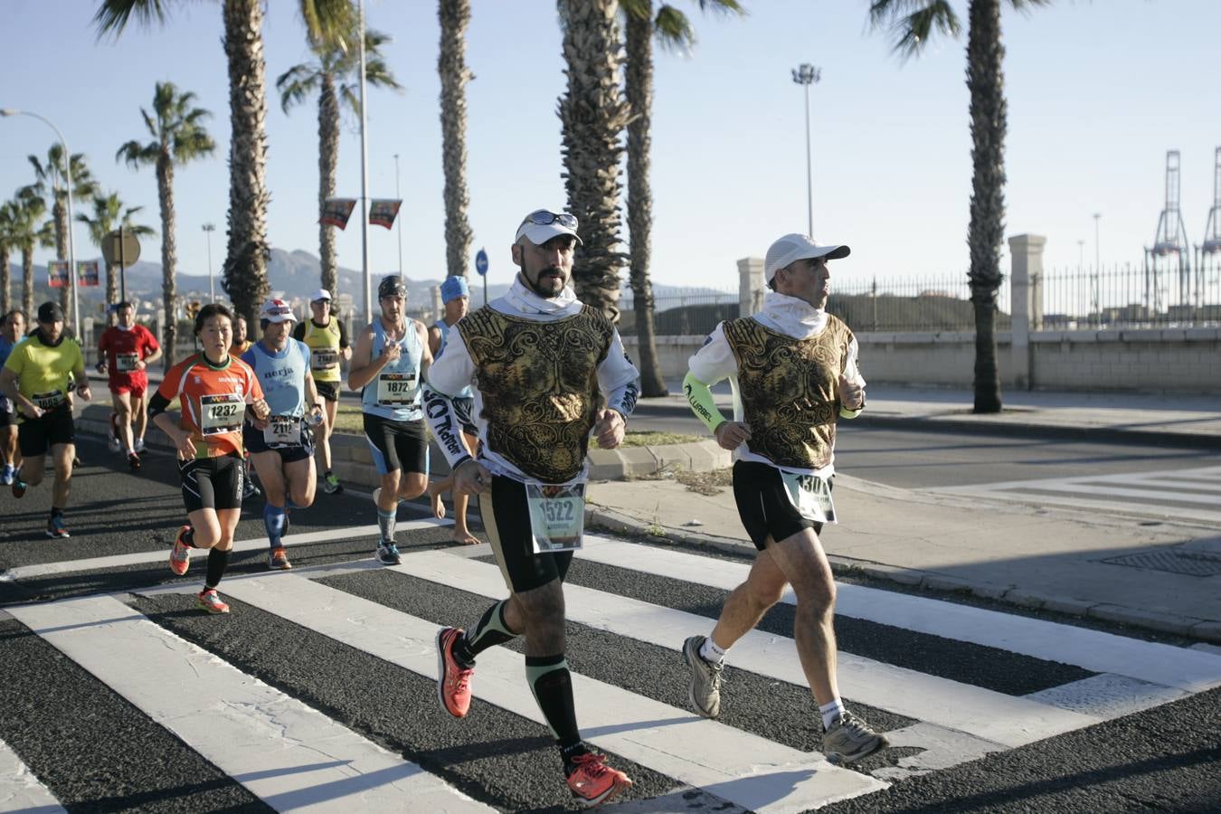El V Maratón de Málaga a su paso por la calle Pacífico (III)