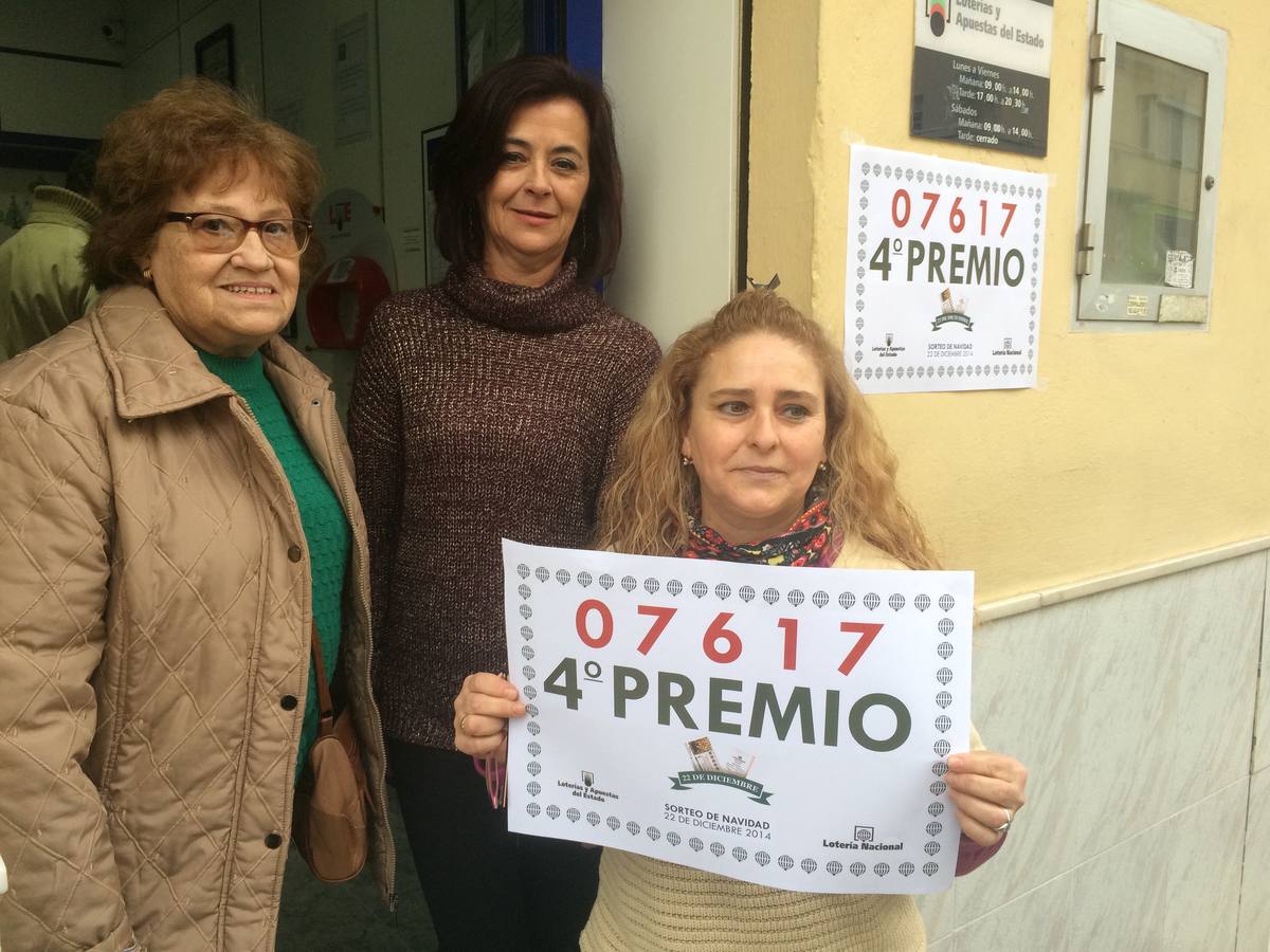 07617. 4º premio de la Lotería de Navidad. Hasta Ciudad Jardín, en la capital, viajó uno de los premios más madrugadores.