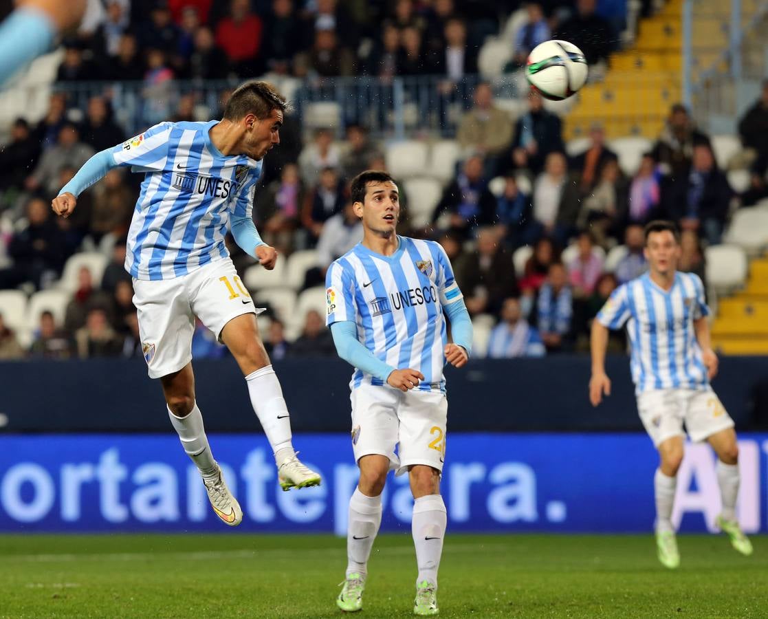 El Málaga vence al Levante 2-0