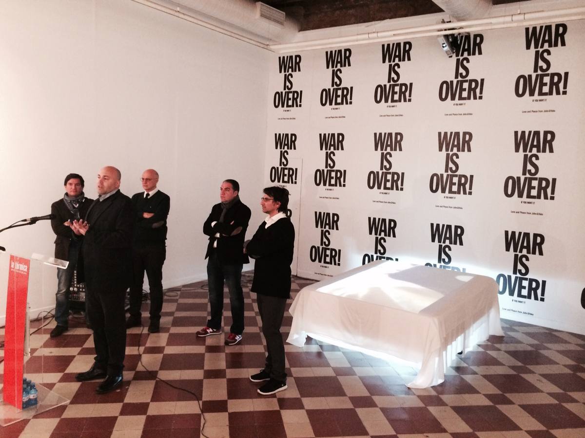 John Lennon y Yoko Ono se acuestan en La Térmica