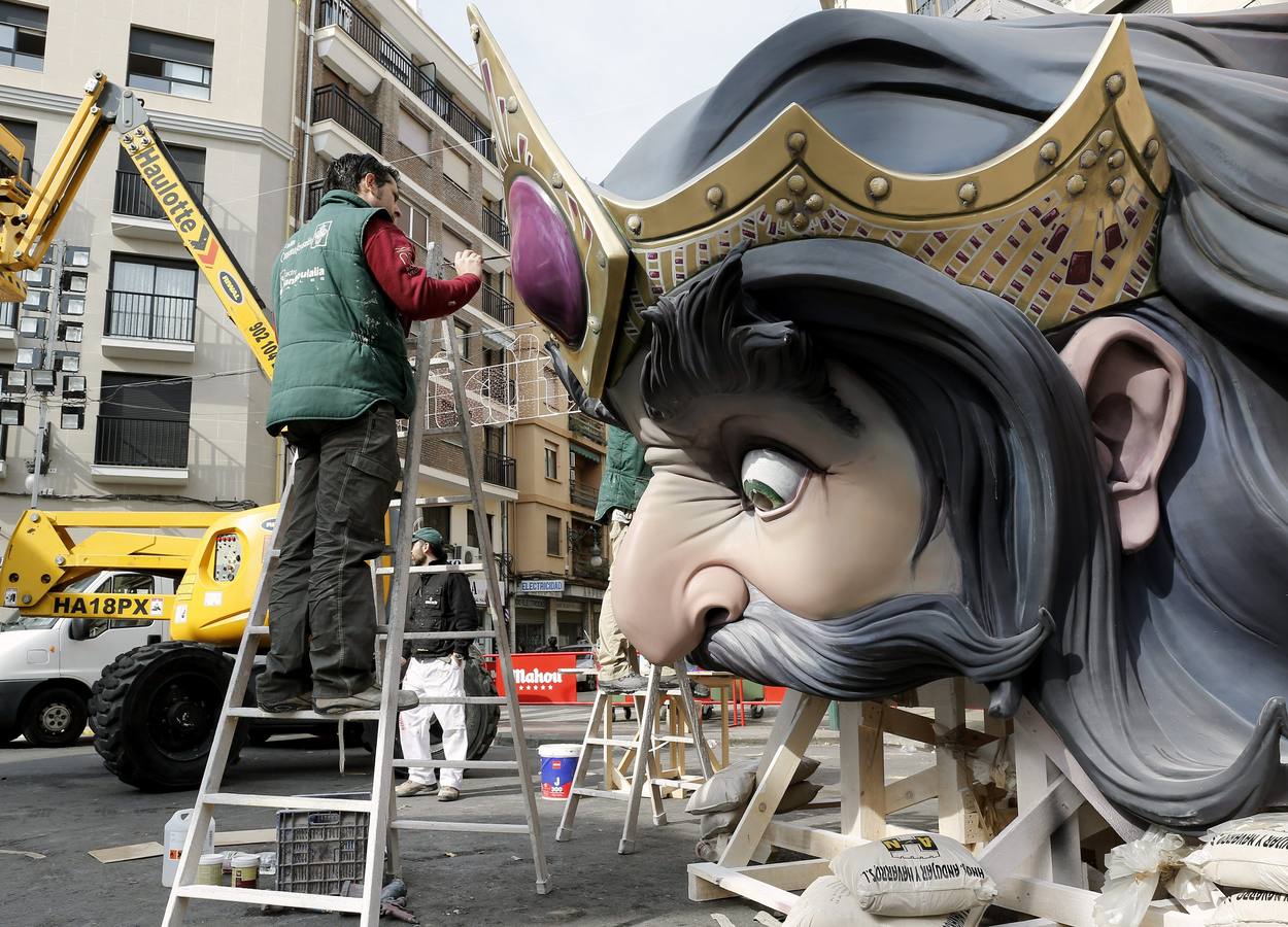 Valencia celebra sus Fallas