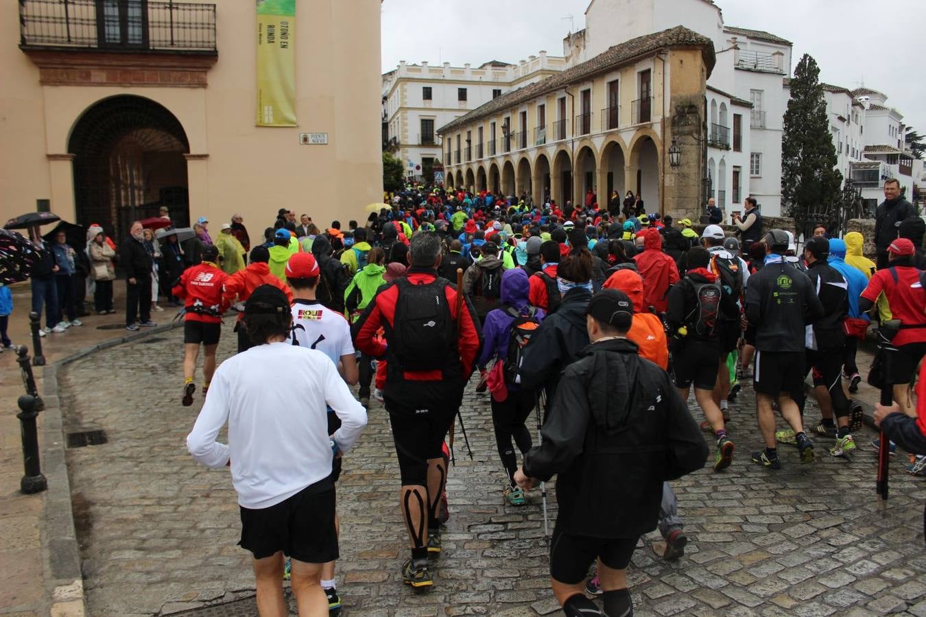 El Homenaje a los 101 kilómetros de la Legión en Ronda, en imágenes