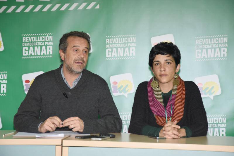 Castro y Morillas, de IU Málaga tras el escrutinio.
