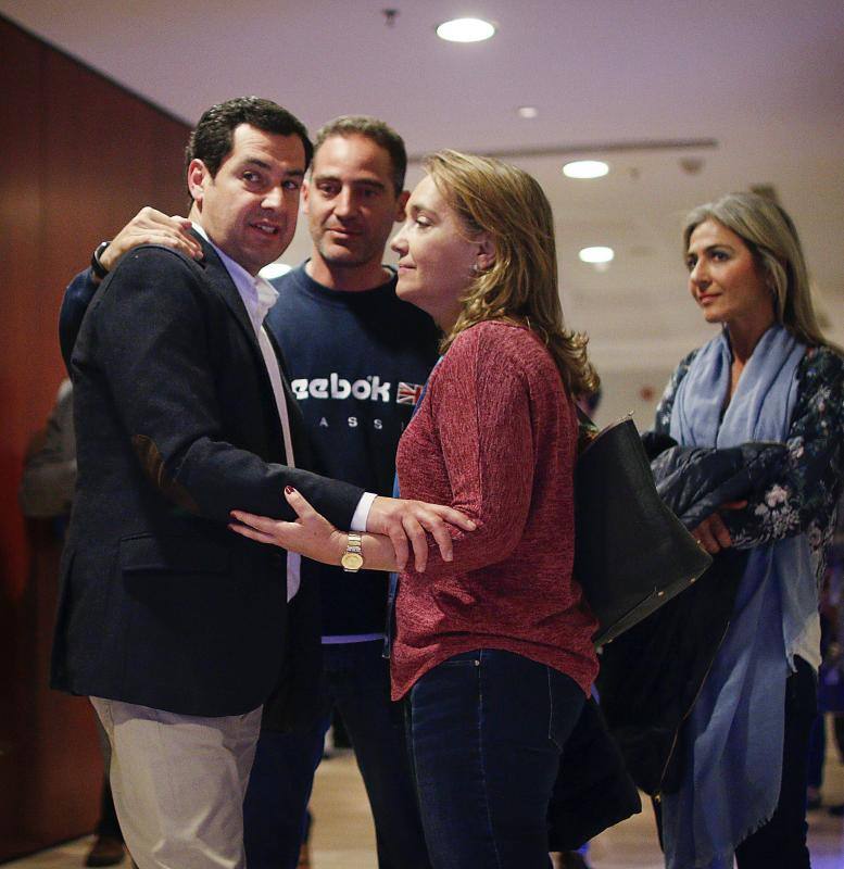 Imágenes de la jornada electoral tras el recuento