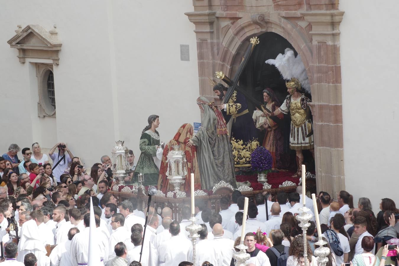 Salutación, en imágenes