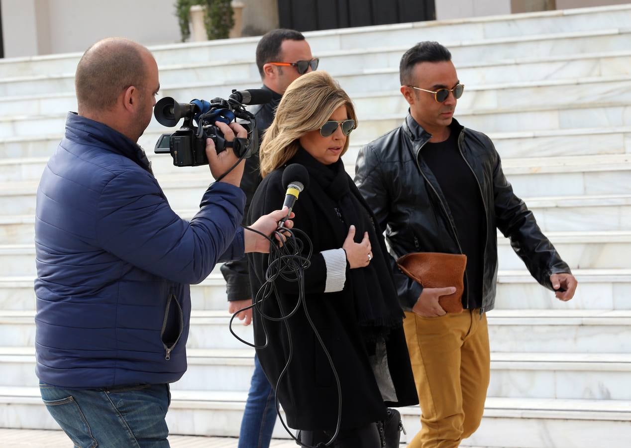 Amigos y familiares se despiden de María Pineda