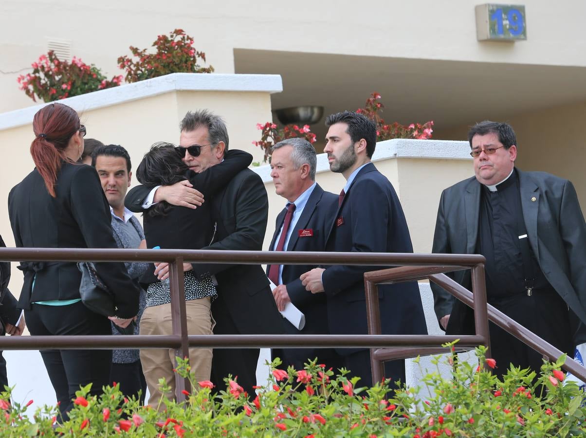 Amigos y familiares se despiden de María Pineda