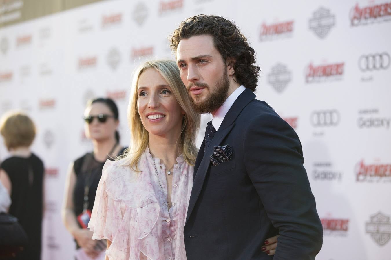 Elsa Pataky eclipsa a Scarlett Johansson en el estreno de Los Vengadores 2