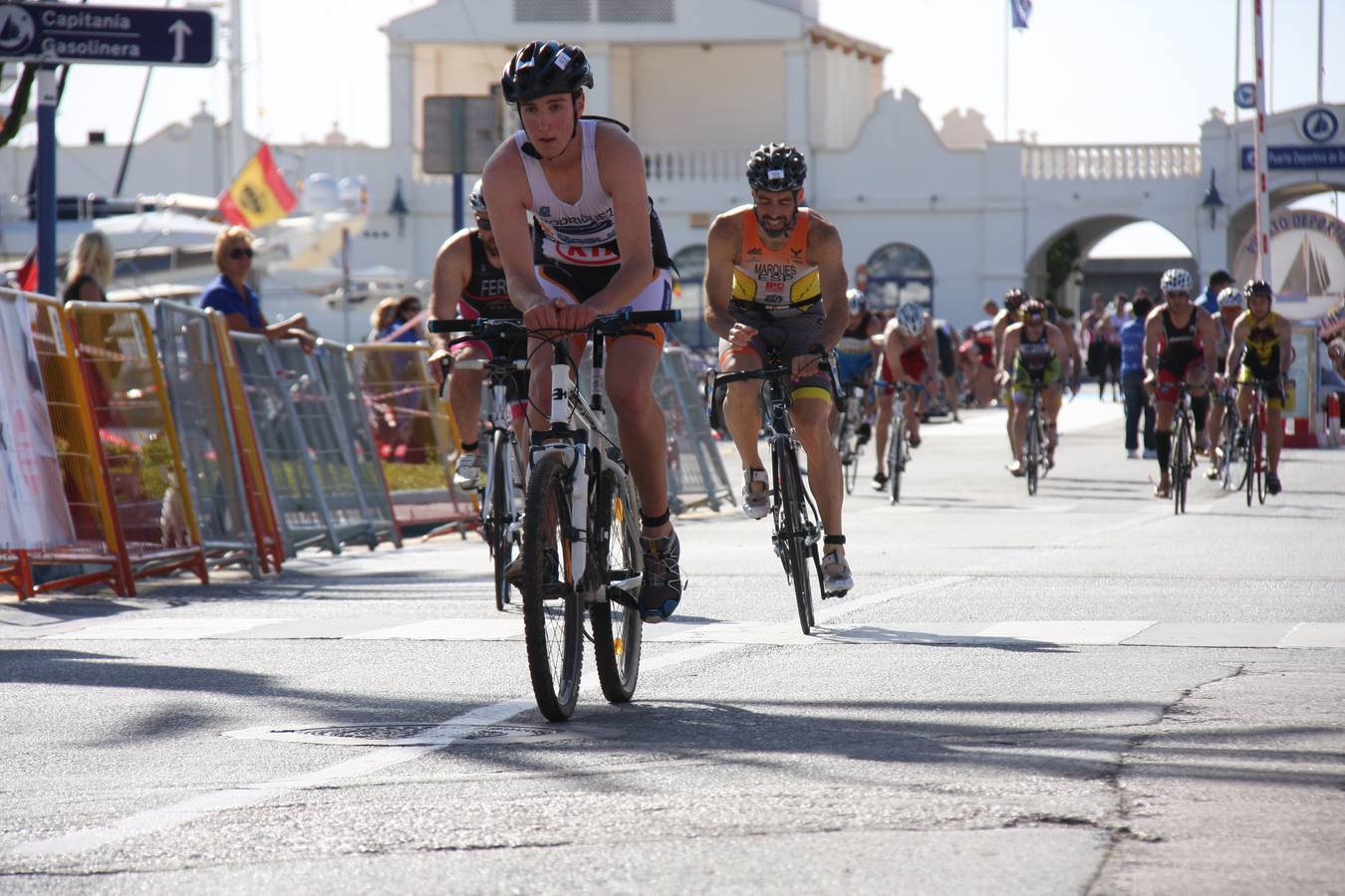 El Triatlón de Benalmádena, en imágenes