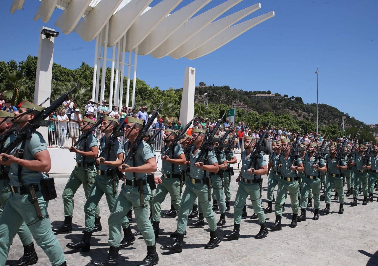 En fotos, el desfile de legionarios y militares de EEUU en el Puerto