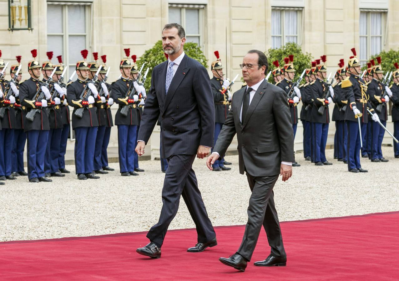 Un momento de la visita oficial de los Reyes a París.