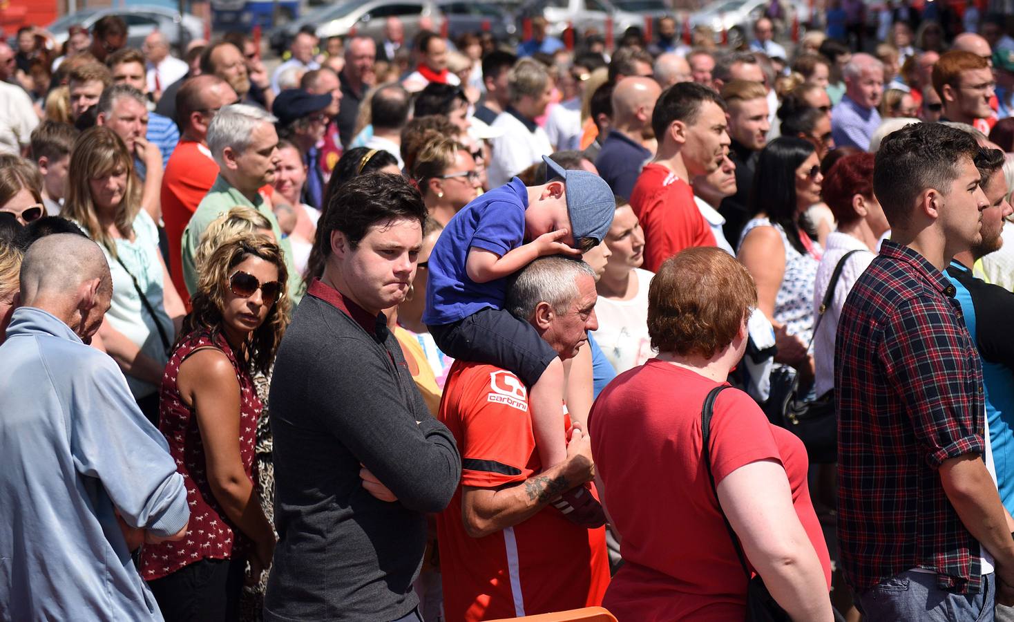 Minuto de silencio, una semana después de los atentados de Túnez