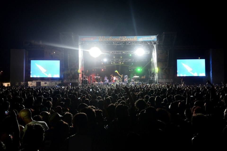 Las mejores imágenes del viernes del Weekend Beach Festival 2015 de Torre del Mar