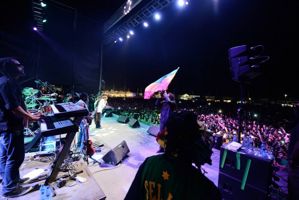 Las mejores imágenes del viernes del Weekend Beach Festival 2015 de Torre del Mar