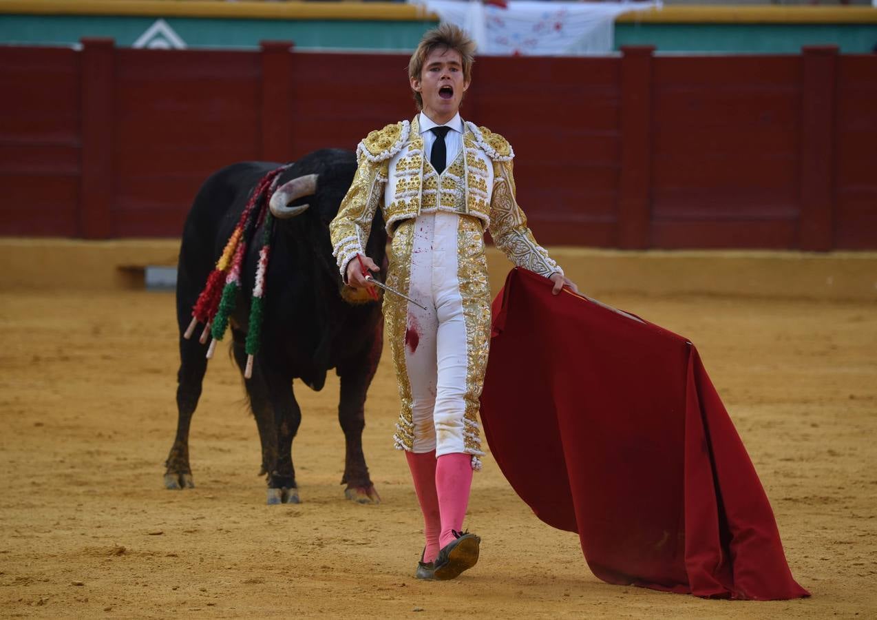 Triunfal regreso de los toros a Estepona