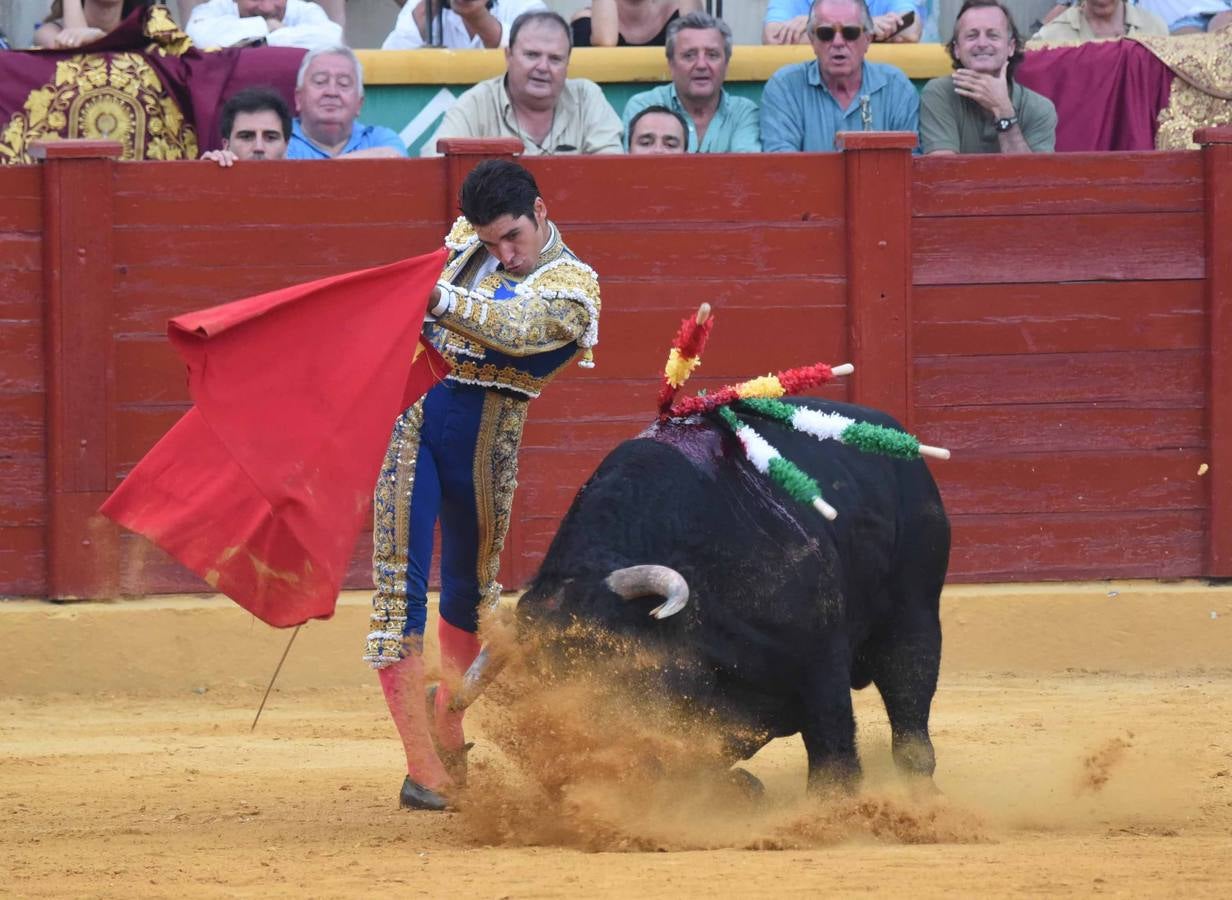 Triunfal regreso de los toros a Estepona