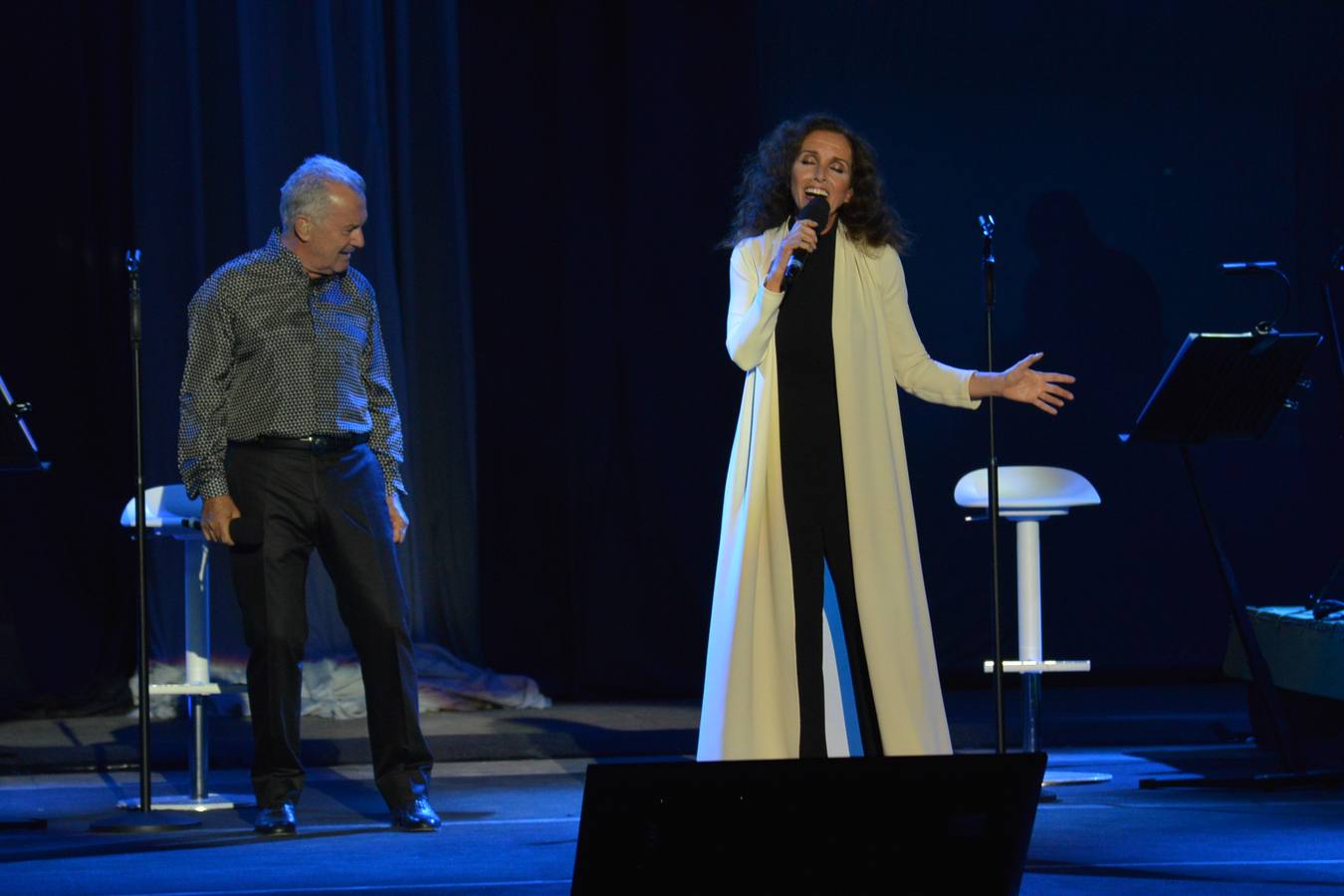 El concierto de Ana Belén y Víctor Manuel, en imágenes