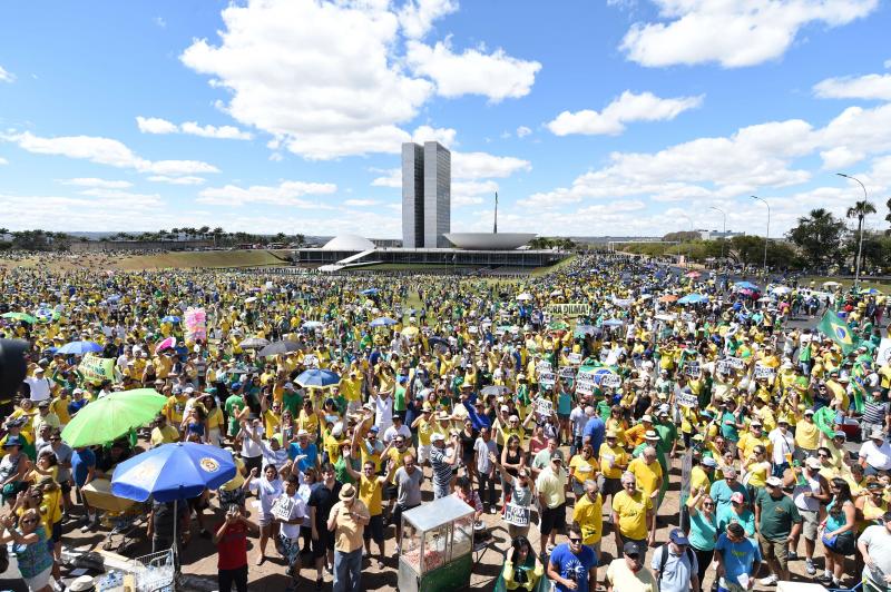 ¿Todos contra Dilma?