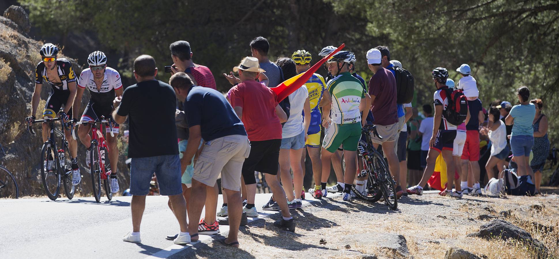 La segunda etapa de la Vuelta, en imágenes