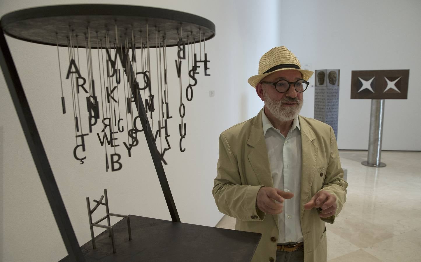 Suso de Marcos da forma a los poemas de Alcántara