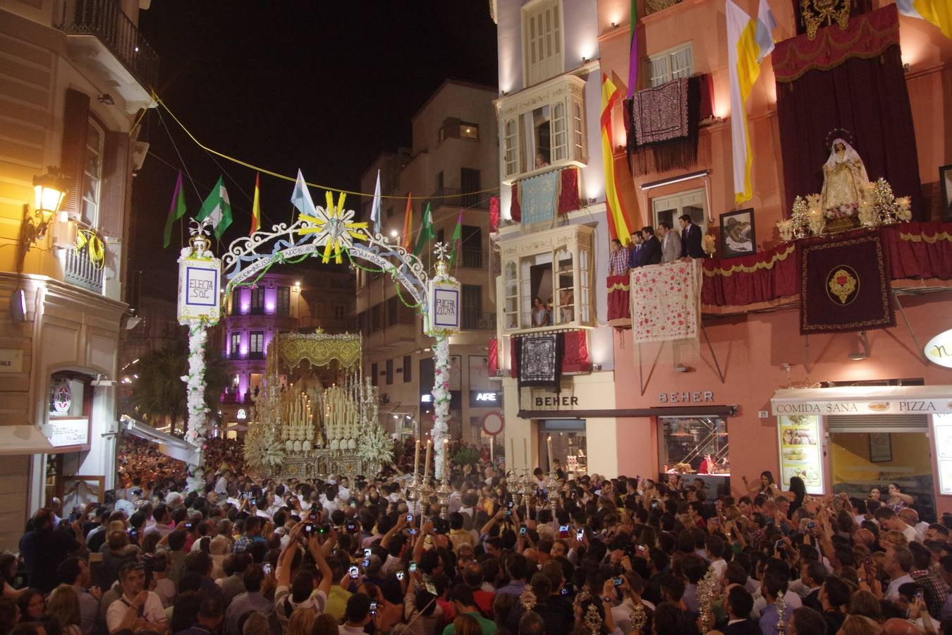 La Virgen del Rocío llega a la Catedral