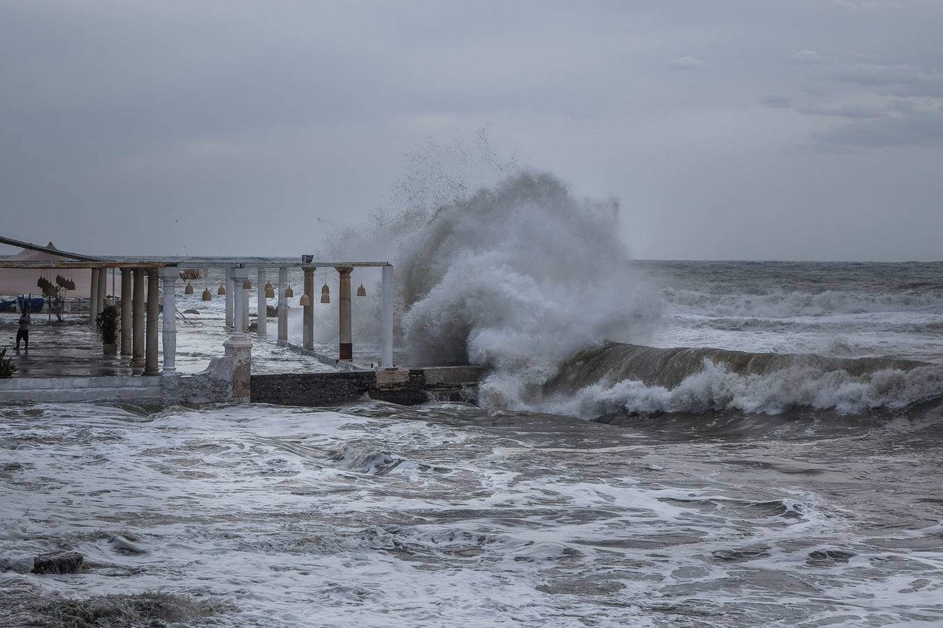 Fotos del temporal de este domingo en Málaga capital