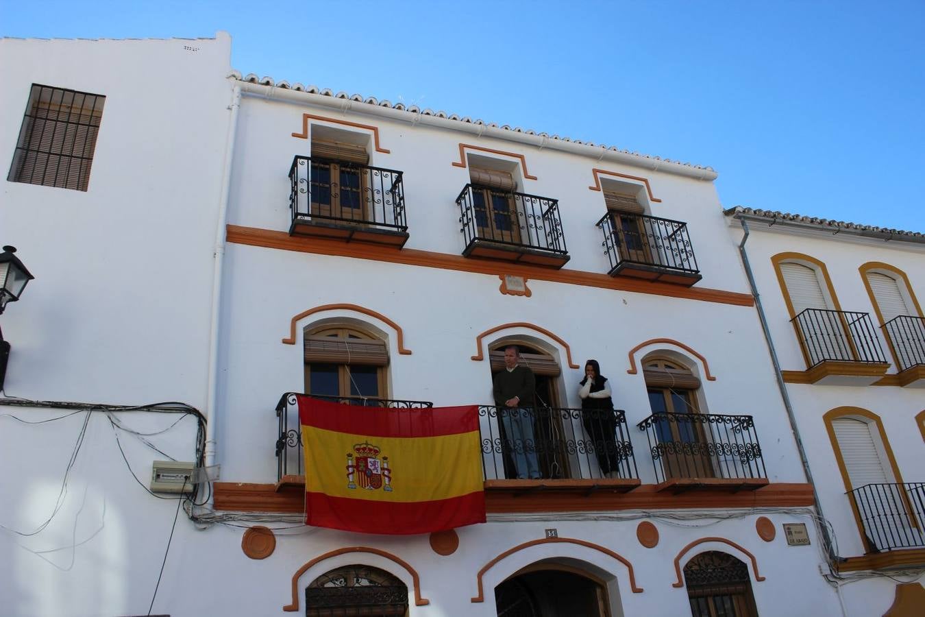 Homenaje al comandante Benítez en El Burgo