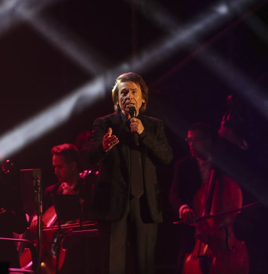Raphael, en el Palacio de Congresos de Málaga
