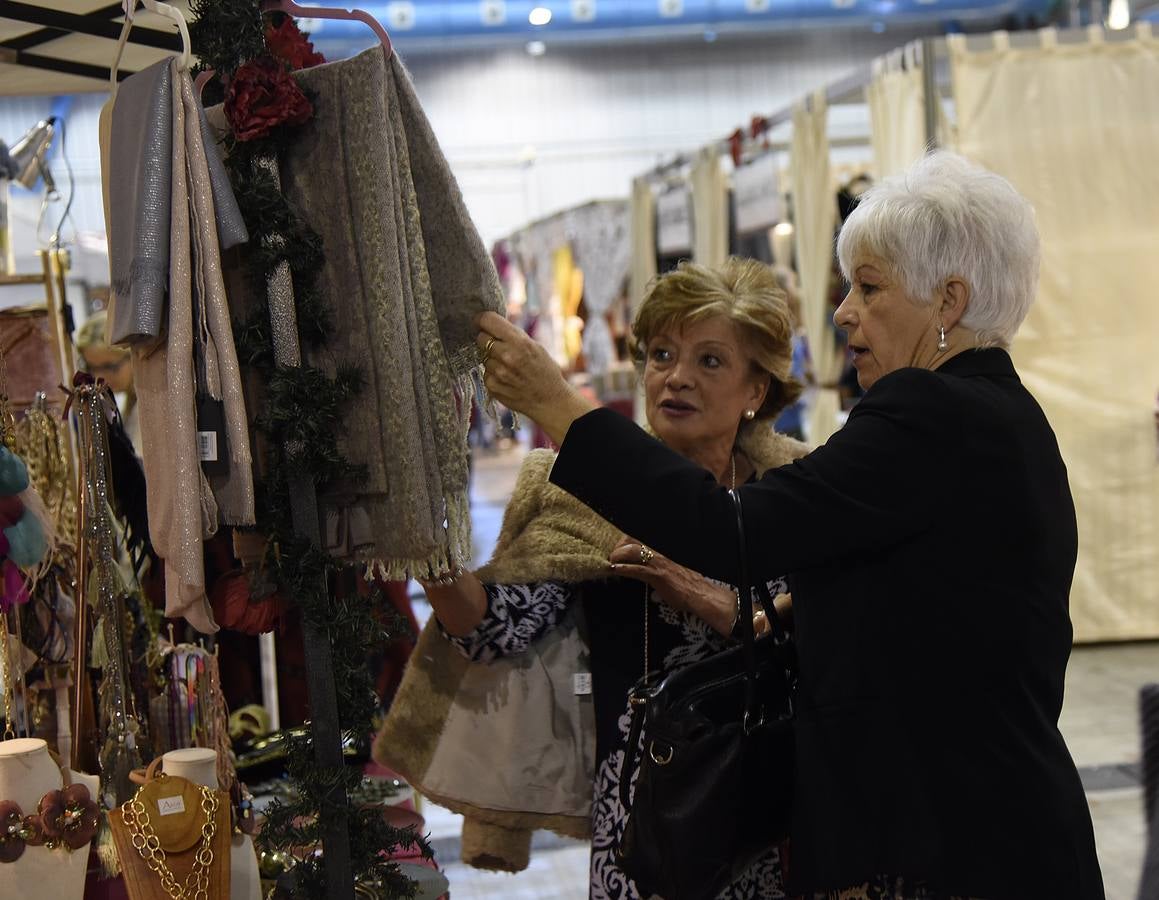 Fotos de la inauguración del Rastrillo de Nuevo Futuro