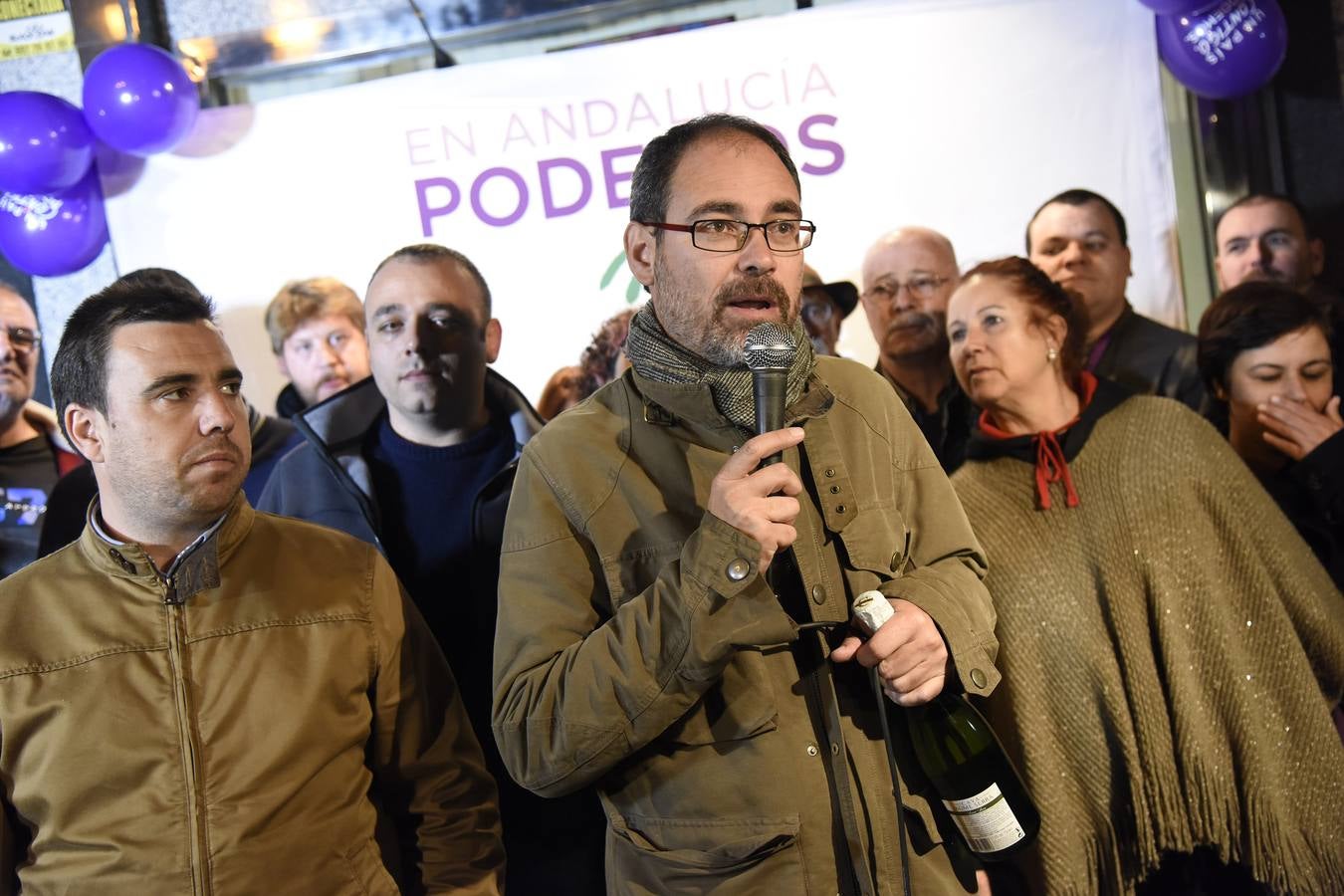 Alberto Montero se dirige a los seguidores de su partido