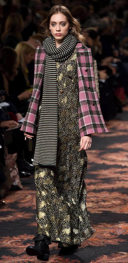 La moda del próximo otoño e invierno se exhibe en Milán