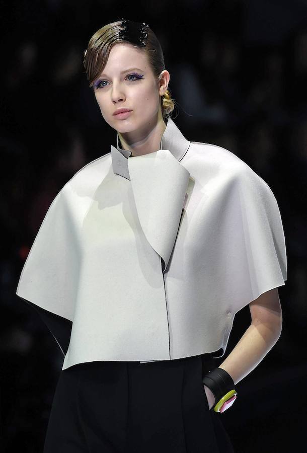 La moda del próximo otoño e invierno se exhibe en Milán