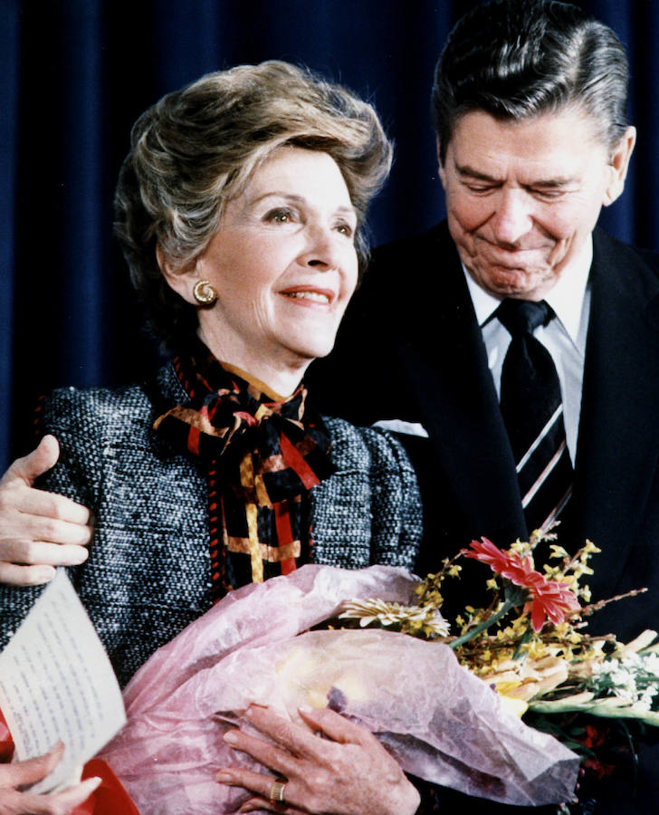 Imagen tomada en el año 2000 tras el discurso de Nancy Reagan en la conferencia 'América libre de drogas' organizada en la Casa Blanca.