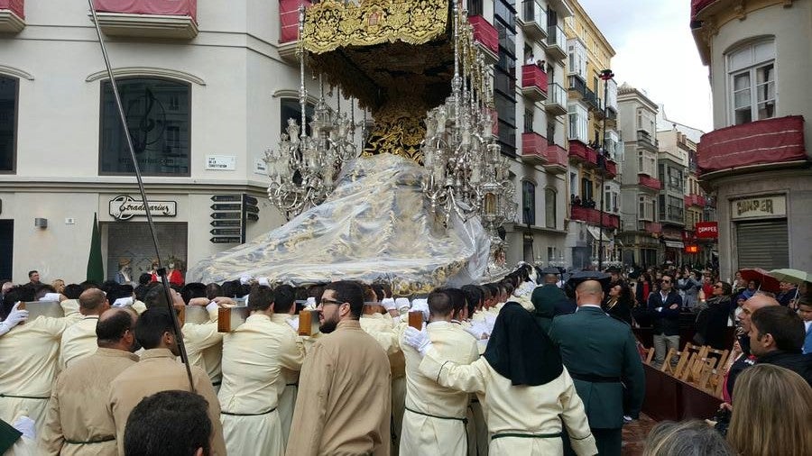 Lágrimas y Favores