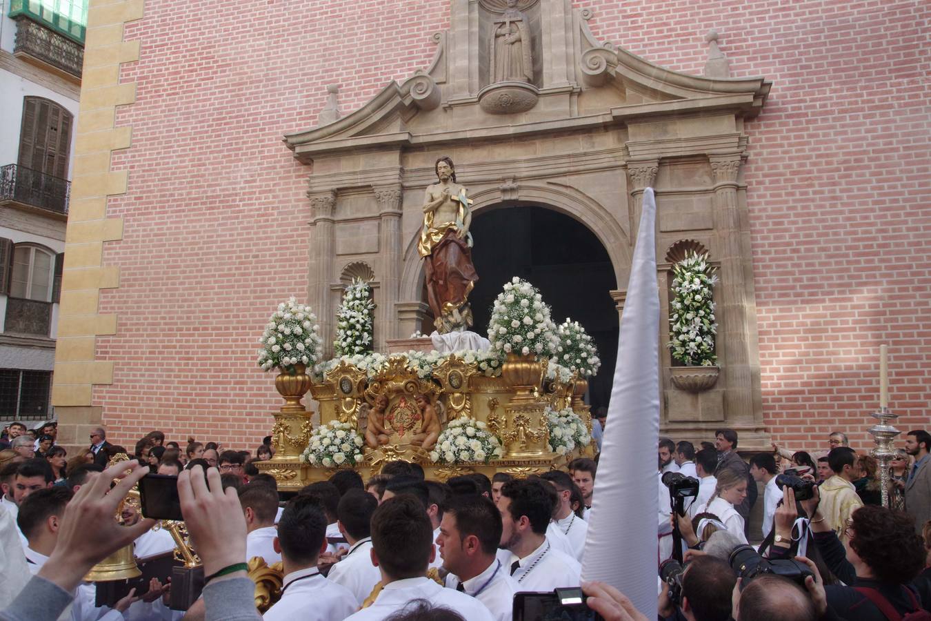 El Resucitado, en procesión en Málaga