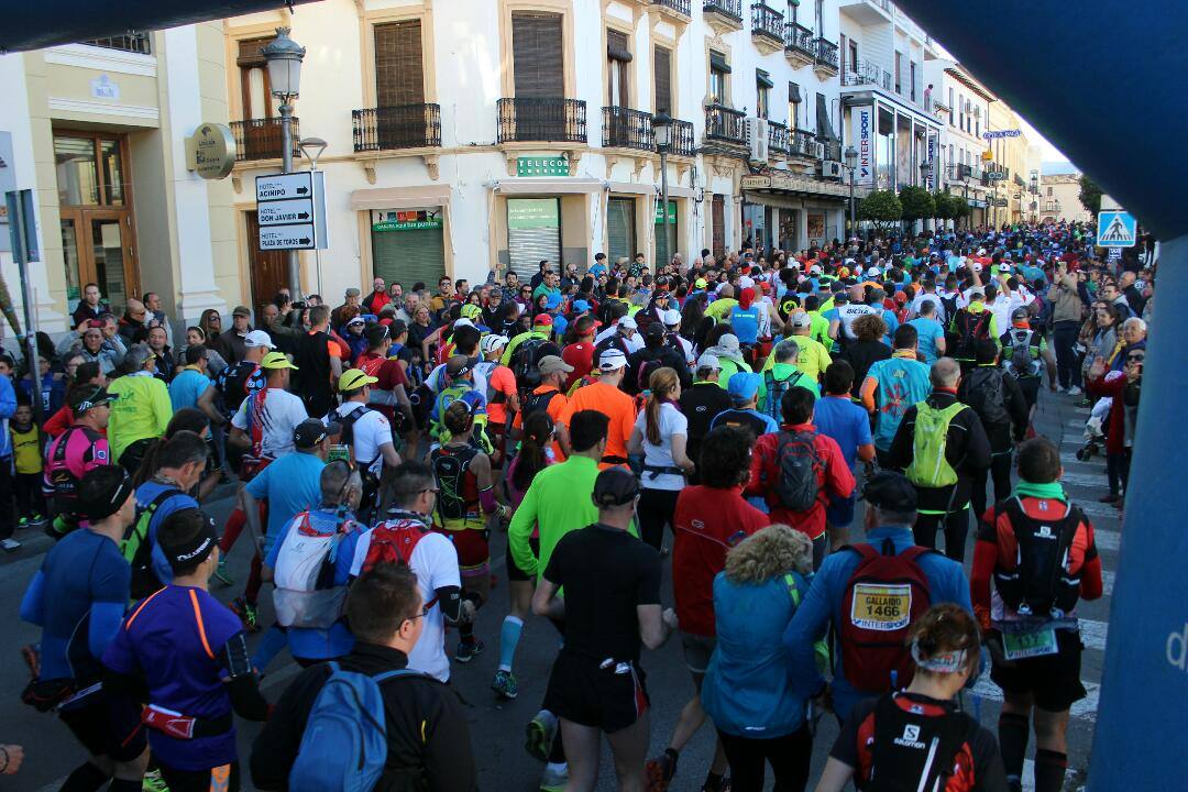 Ronda celebra el XII HOLE, una carrera que homenajea la labor del Tercio en la organización de los 101 kilómetros en mayo