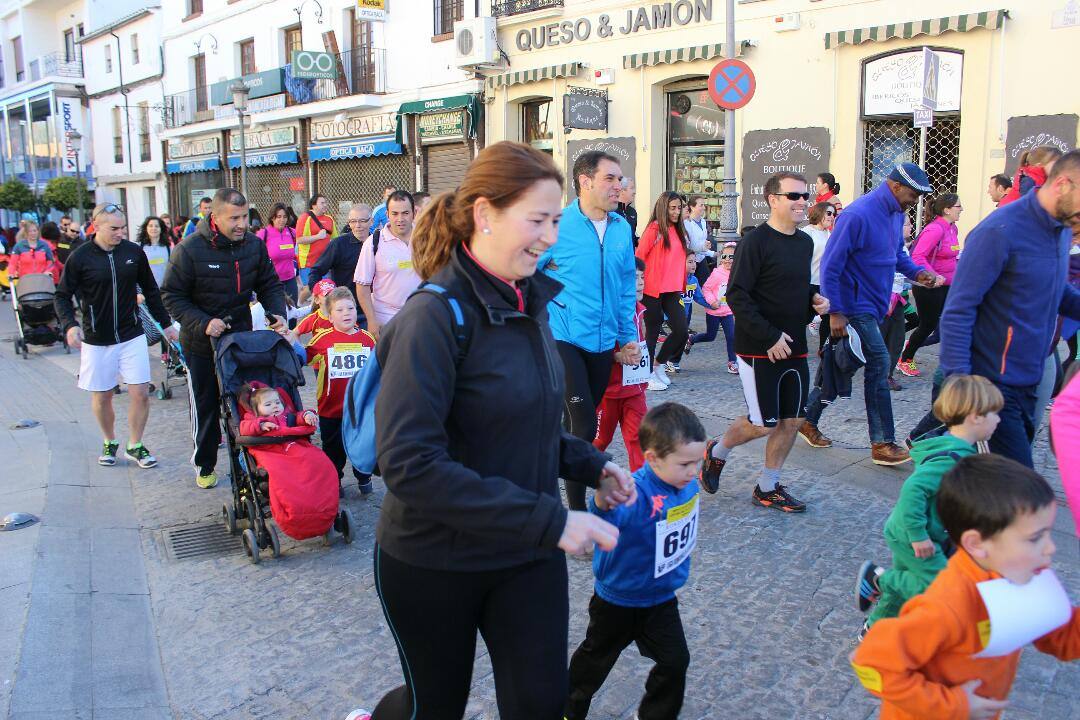 Ronda celebra el XII HOLE, una carrera que homenajea la labor del Tercio en la organización de los 101 kilómetros en mayo