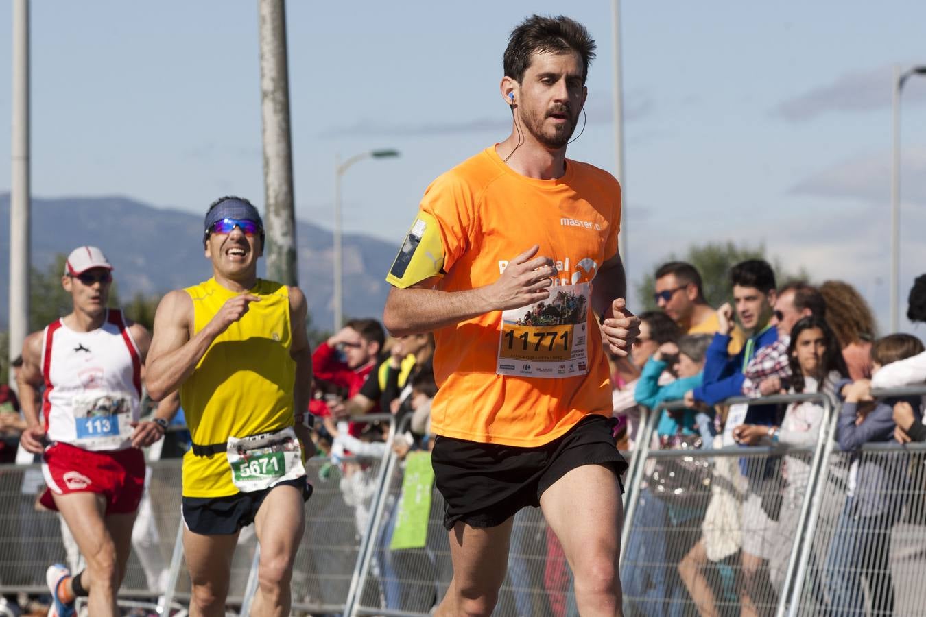Más de 7.000 corredores participan en la Media Maratón de Málaga