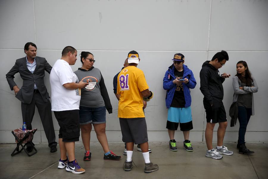 A la caza de los souvenirs de Kobe Bryant antes de su adiós